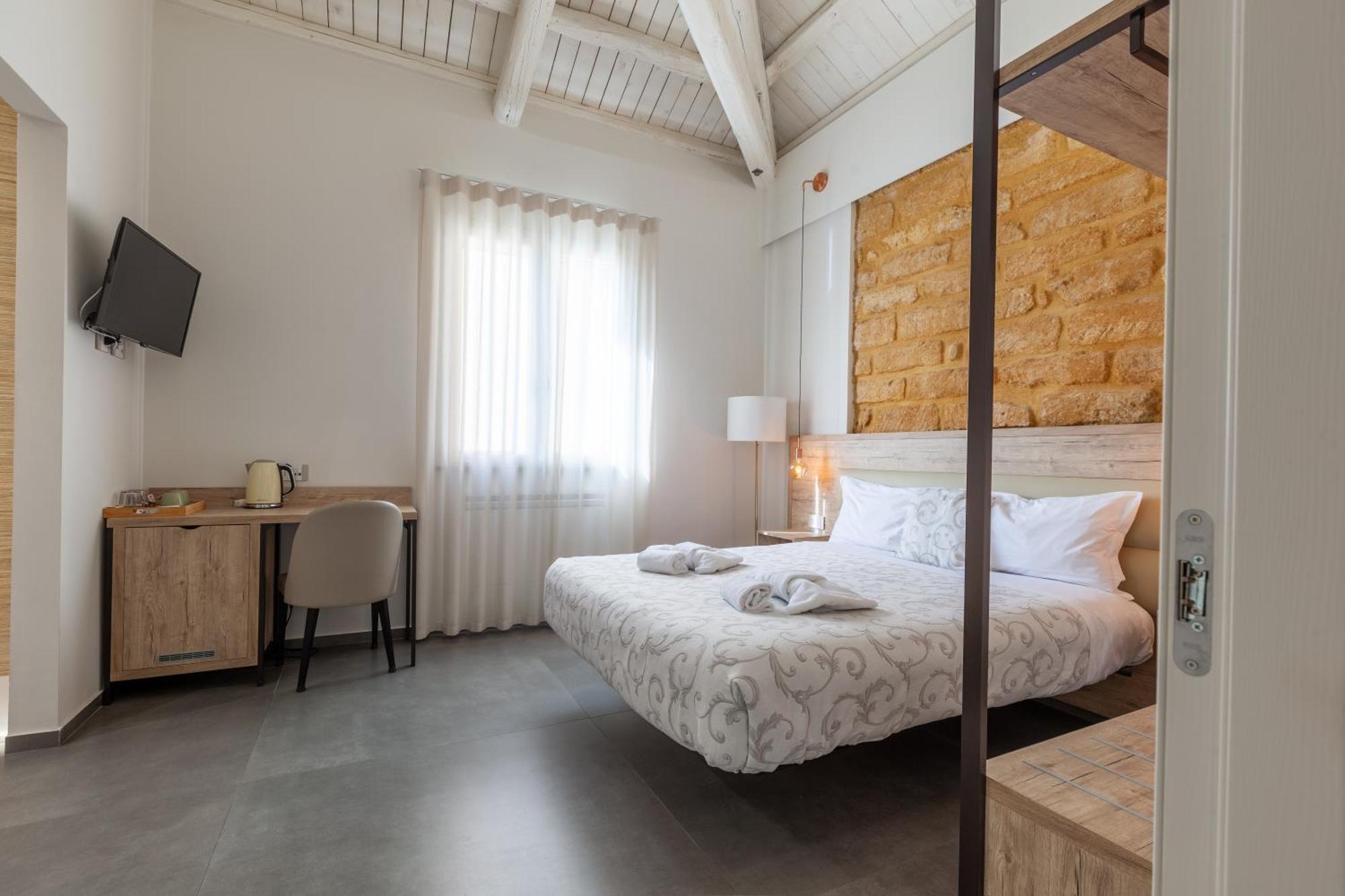 Oneira Rooms Agrigento Exterior photo